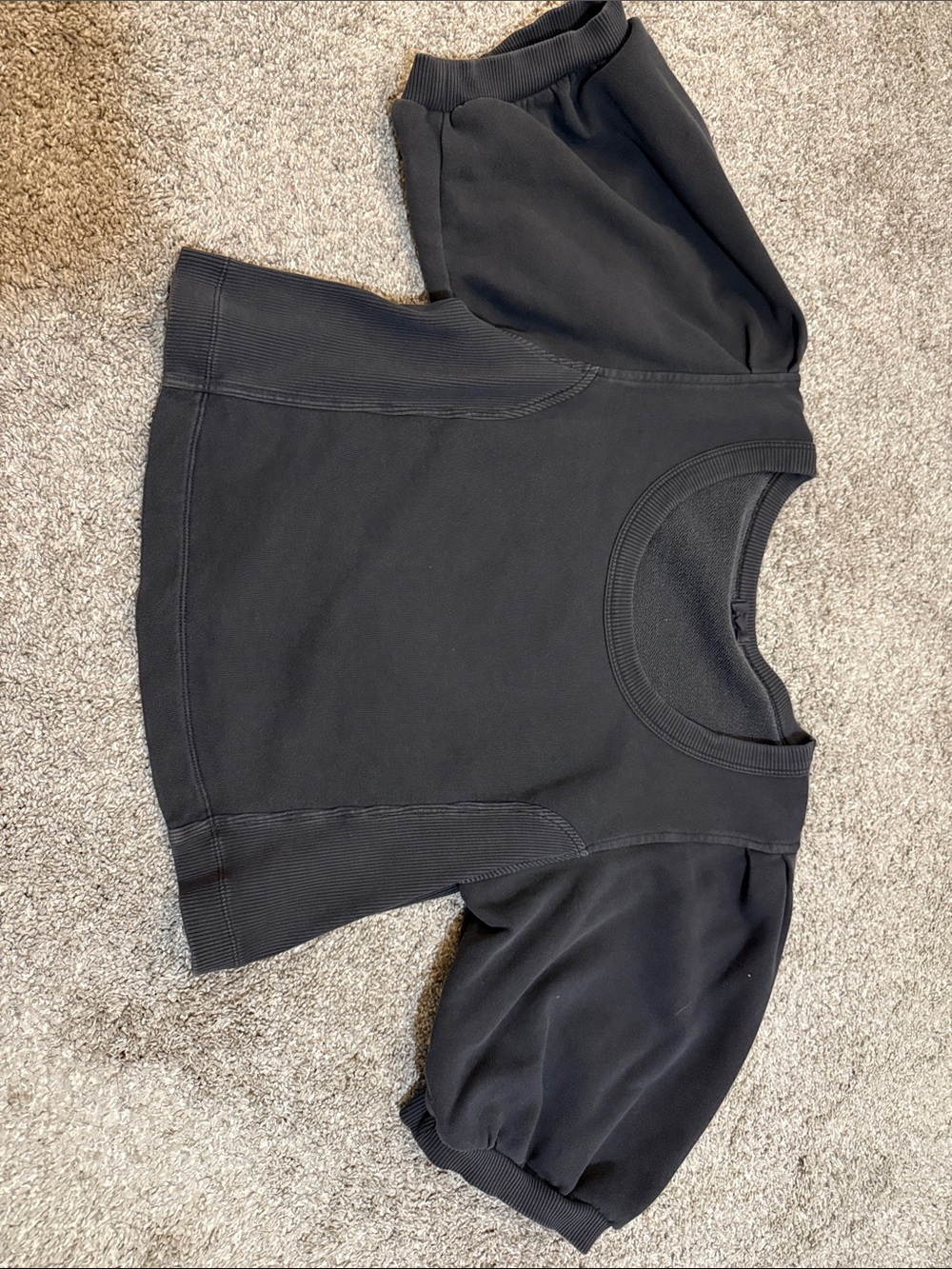 Aerie Women’s Black Puff-Sleeve Sweatshirt